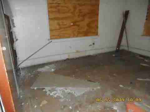 2538 Fullerton (24)_m.jpg